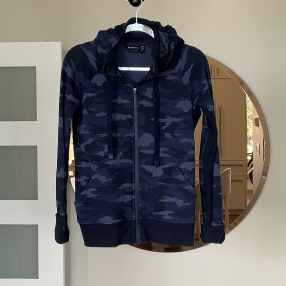 “Athleta” Women’s Navy Camouflage hoodie - Picture 1 of 4
